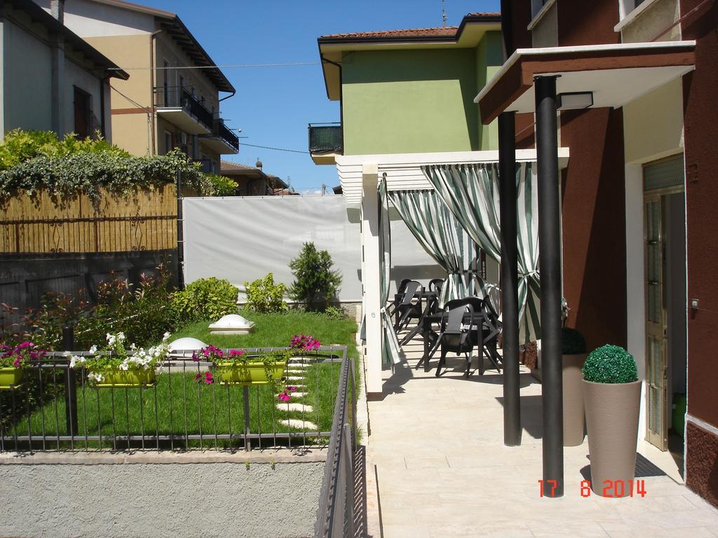 Blau Vacanze Peschiera del Garda Exterior photo